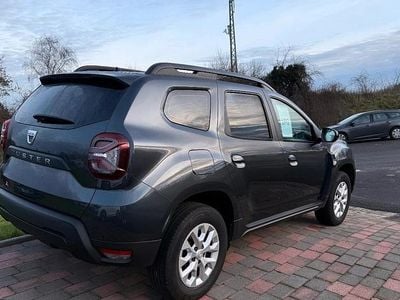 Grau Gebraucht 2022 Dacia Duster Comfort SUV | 14.000 € (Fairer Preis)