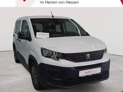 Gebraucht Peugeot Rifter Active 110 PS (80 kW) 2022 Weiß Van / Kleinbus