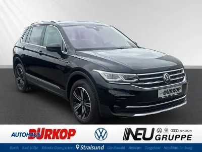 Gebraucht VW Tiguan Elegance 200 PS (147 kW) 2023 Schwarz SUV
