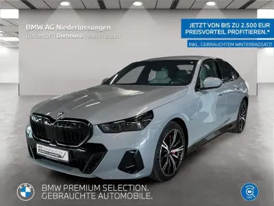 Gebraucht BMW 550e M Sport 489 PS (359 kW) 2025 Grau Limousine
