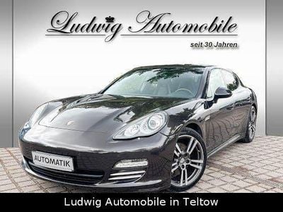 Porsche Panamera 4S