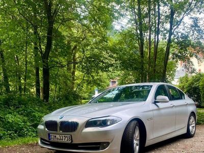 BMW 523