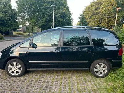 Gebraucht VW Sharan 140 PS (102 kW) 2009 Blau Van / Kleinbus