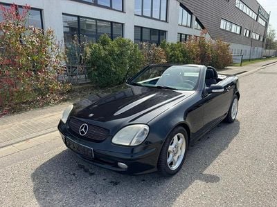 Second-hand Mercedes SLK200 163 CP (119 kW) 2000 Negru Cabrio