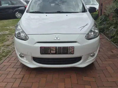 Gebraucht Mitsubishi Space Star Edition 71 PS (52 kW) 2016 Weiß Kleinwagen