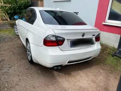 Brugt BMW 323 M Sport 190 HK (139 kW) 2008 Hvid Sedan
