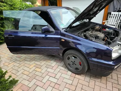 Gebraucht VW Golf Cabriolet 101 PS (74 kW) 1997 Blau Cabrio