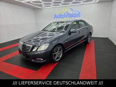 Gebraucht Mercedes E250 Avantgarde 204 PS (150 kW) 2009 Grau Limousine