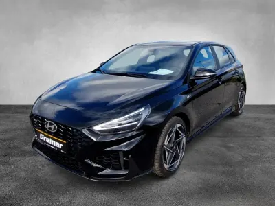Gebraucht Hyundai i30 140 PS (102 kW) 2025 Schwarz Kleinwagen