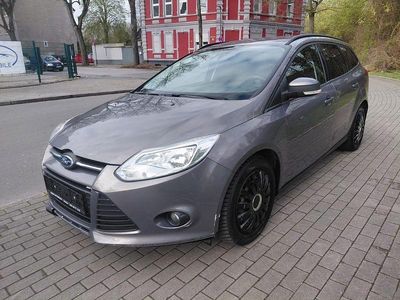 Gebraucht Ford Focus Trend 116 PS (85 kW) 2011 Braun Limousine