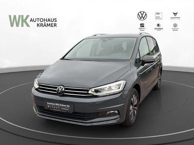 Gebraucht VW Touran Move 150 PS (110 kW) 2024 Grau Van / Kleinbus