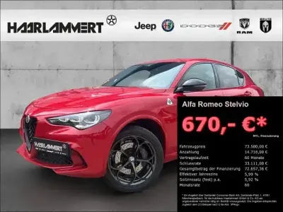 Gebraucht Alfa Romeo Stelvio Quadrifoglio 520 PS (382 kW) 2024 Rot SUV