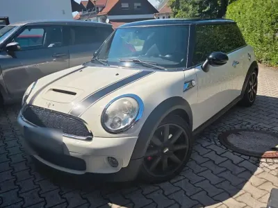 Gebraucht Mini Cooper S 174 PS (127 kW) 2007 Kleinwagen