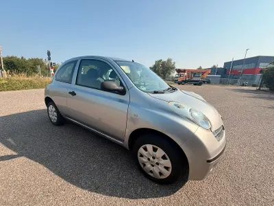 Gebraucht Nissan Micra 65 PS (47 kW) 2007 Silber Kleinwagen