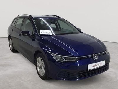 Gebraucht VW Golf VIII Life 131 PS (96 kW) 2022 Atlantic blue metallic Kombi