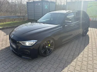 Gebraucht BMW 330 M Sport 258 PS (189 kW) 2013 Schwarz Kombi