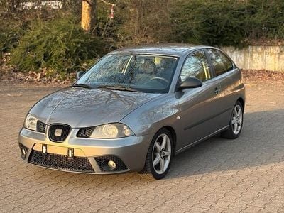 Gebraucht Seat Ibiza 101 PS (74 kW) 2005 Silber Kleinwagen