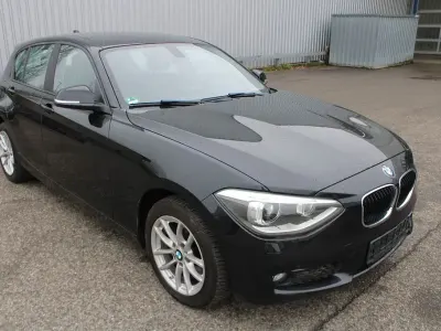 Gebraucht BMW 118 170 PS (125 kW) 2014 Schwarz Kleinwagen
