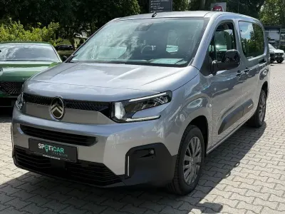 Neu Citroën Berlingo XTR 131 PS (96 kW) 2026 Stahlgrau (metallic Van / Kleinbus