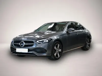 Gebraucht Mercedes C300 204 PS (150 kW) 2025 Manufacturer Limousine