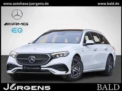 Gebraucht Mercedes E300 AMG 197 PS (144 kW) 2025 Weiss manufaktur opalithweiß b Kombi
