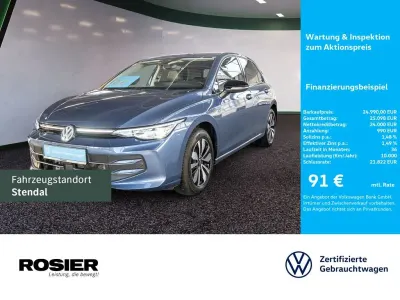 Gebraucht VW Golf VIII Goal 150 PS (110 kW) 2025 Blau / anemonenblau Limousine