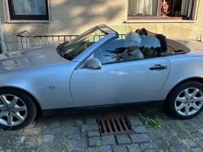 Gebraucht Mercedes SLK230 197 PS (144 kW) 1999 Silber Cabrio