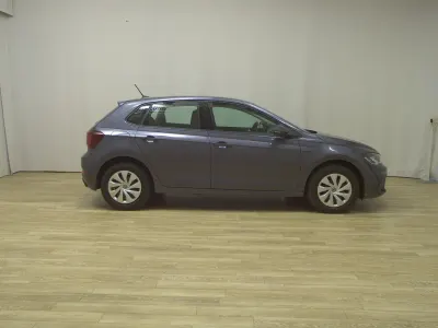 Gebraucht VW Polo Life 80 PS (58 kW) 2023 Grau Kleinwagen