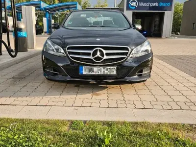 Gebraucht Mercedes E350 265 PS (194 kW) 2014 Schwarz Limousine