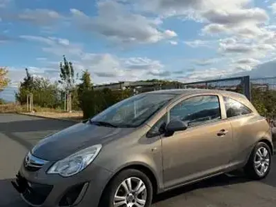 Gebraucht Opel Corsa 87 PS (63 kW) 2012 Silber Kleinwagen