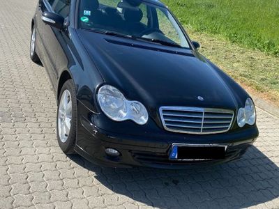 Mercedes C200