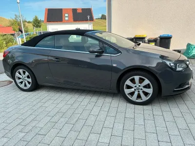 Gebraucht Opel Cascada 194 PS (142 kW) 2014 Grau Cabrio
