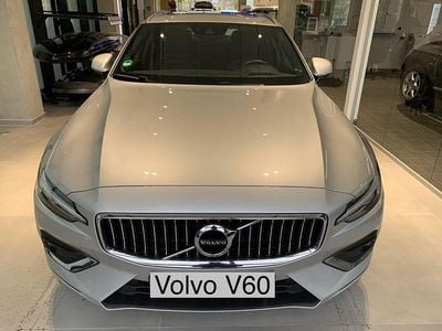 Gebraucht Volvo V60 Inscription 310 PS (228 kW) 2018 Silber Kombi