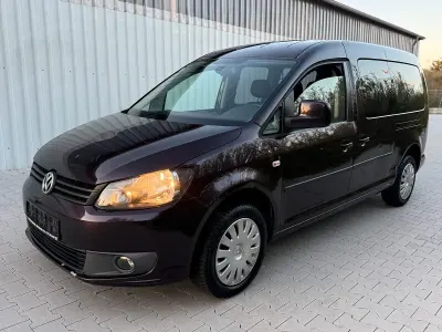 Gebraucht VW Caddy Maxi 140 PS (102 kW) 2012 Violet Van / Kleinbus