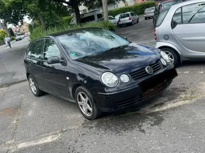 Gebraucht VW Polo 55 PS (40 kW) 2003 Schwarz Kleinwagen