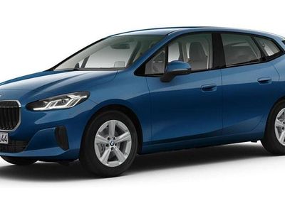 Blau Gebraucht 2025 BMW 220 Active Tourer Luxury Line Van / Kleinbus | 35.397 € (Guter Preis)