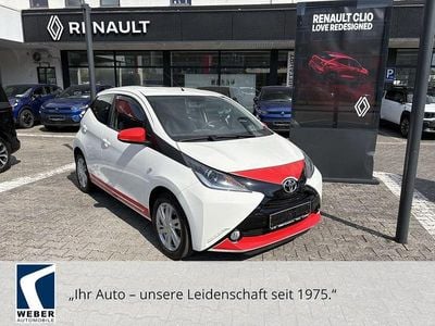 Usata Toyota Aygo X-play 69 CV (50 kW) 2016 Bianco Utilitaria