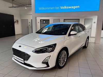 Gebraucht Ford Focus Titanium 120 PS (88 kW) 2020 Weiß Limousine