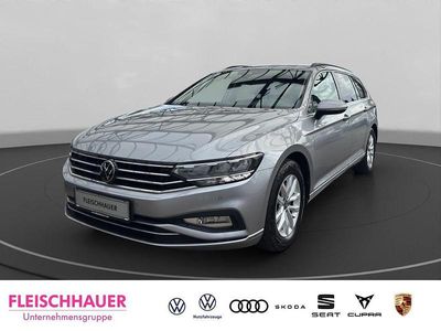 Gebraucht VW Passat Business 150 PS (110 kW) 2022 Silber Kombi