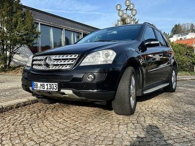 Gebraucht Mercedes ML350 272 PS (200 kW) 2006 Schwarz SUV