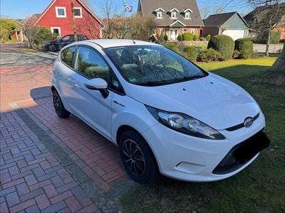 Usata Ford Fiesta 60 CV (44 kW) 2009 Bianco Utilitaria