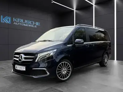 Gebraucht Mercedes V250 Avantgarde 190 PS (139 kW) 2019 Blau Van / Kleinbus