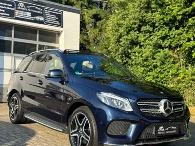 Gebraucht Mercedes GLE350 AMG 258 PS (189 kW) 2017 Blau SUV