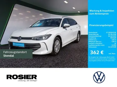 Gebraucht VW Passat Basis 150 PS (110 kW) 2024 Weiss / pure white Kombi