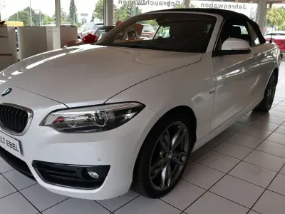Gebraucht BMW 220 Sport Line 184 PS (135 kW) 2018 Weiß Cabrio