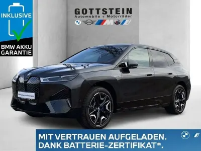 Gebraucht BMW iX Sport Line 239 kW (326 PS) 2023 Silber SUV