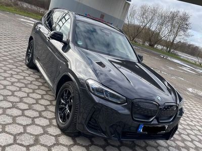 gebraucht BMW iX3 Impressive/M-Sport AHK,Laser,Panorama,Head-Up,Harm.-Kar.