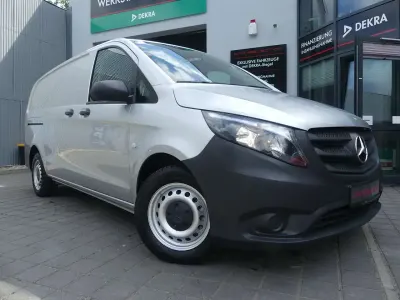 Gebraucht Mercedes Vito 102 PS (75 kW) 2020 Brillantsilber Van