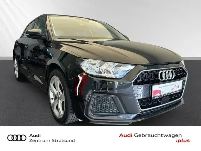 Gebraucht Audi A1 Sportback Advanced Plus 95 PS (69 kW) 2020 Mythosschwarz metallic Kleinwagen