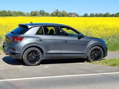 Usata VW T-Roc Sport 150 CV (110 kW) 2021 Grigio SUV